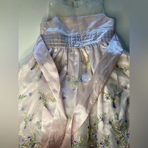 Preloved dress size 4T